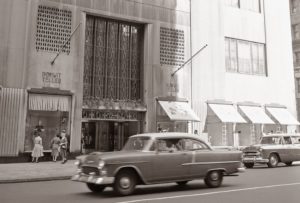 2016-07-12 - Bonwit Teller facade